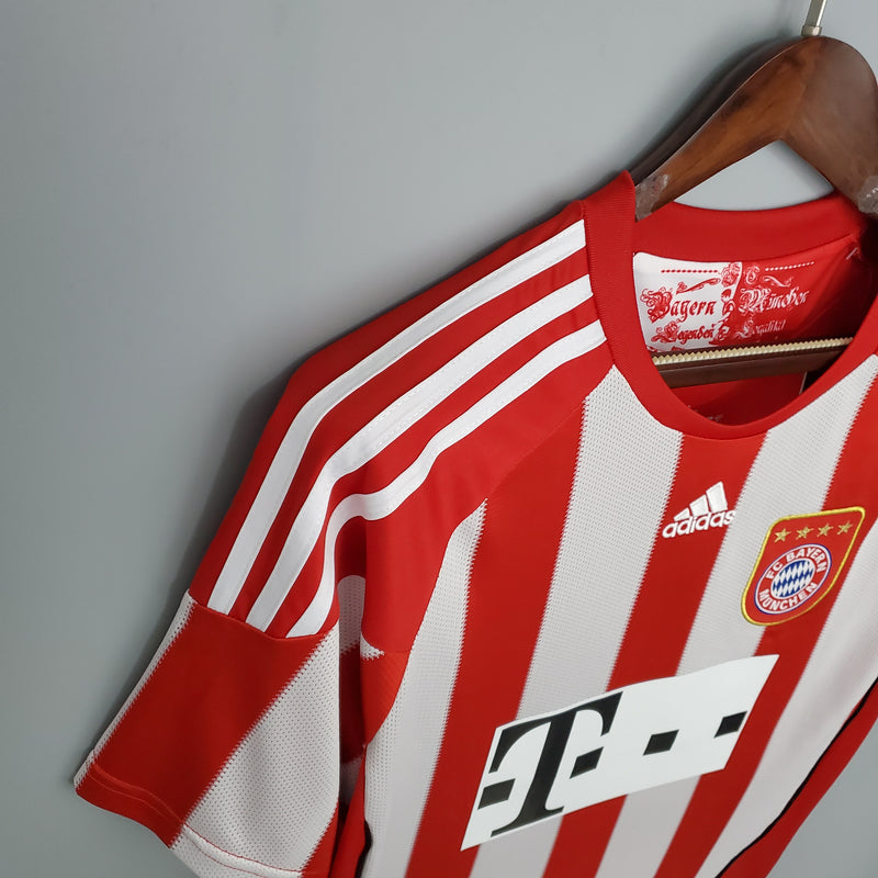 Camisa Bayern de Munique Home 09/10 - Versão Retrô