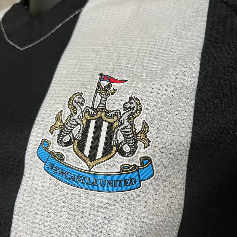 Camisa Newcastle Home 24/25 - Versão Jogador