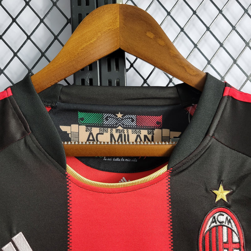 Camisa AC Milan Home 10/11 - Versão Retrô