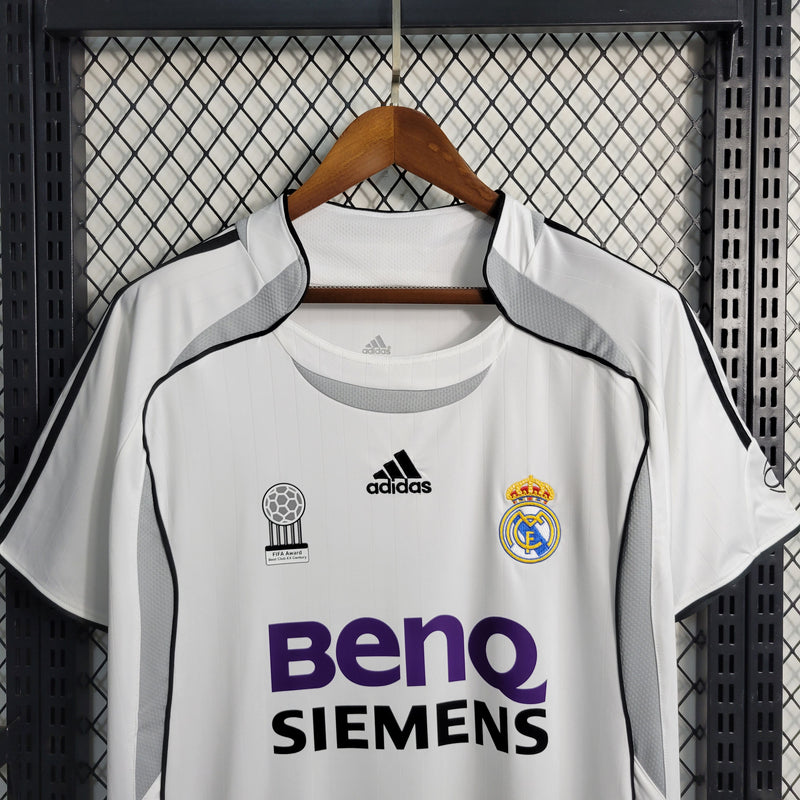 Camisa Real Madrid Home 06/07 - Versão Retrô